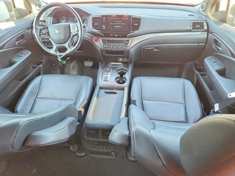 2022 HONDA PILOT SE  