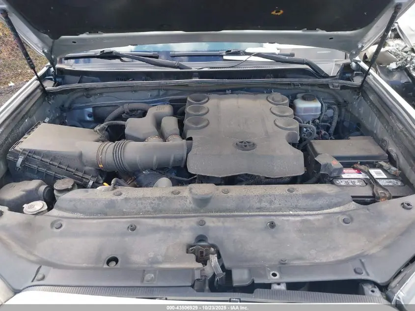 2015 TOYOTA 4RUNNER LIMITED