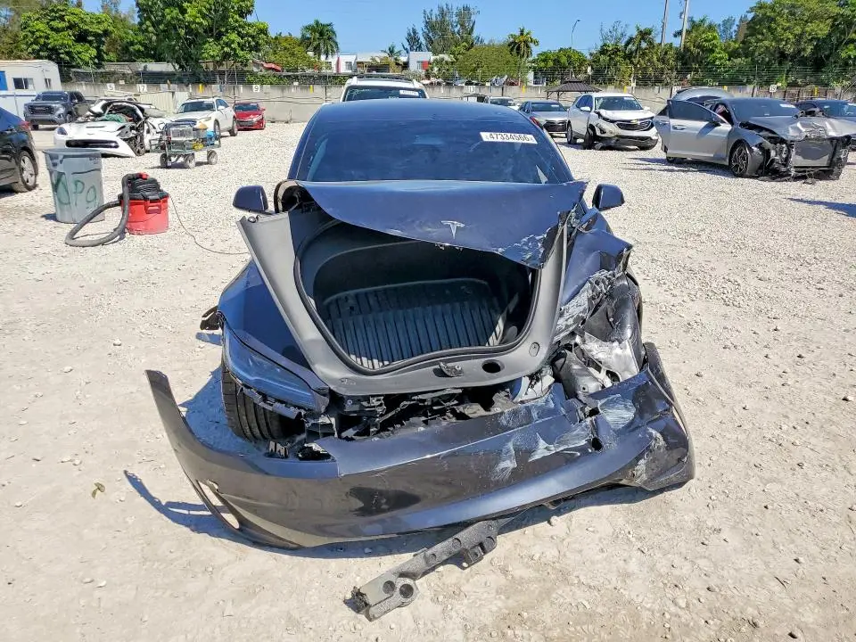 2024 TESLA MODEL 3   