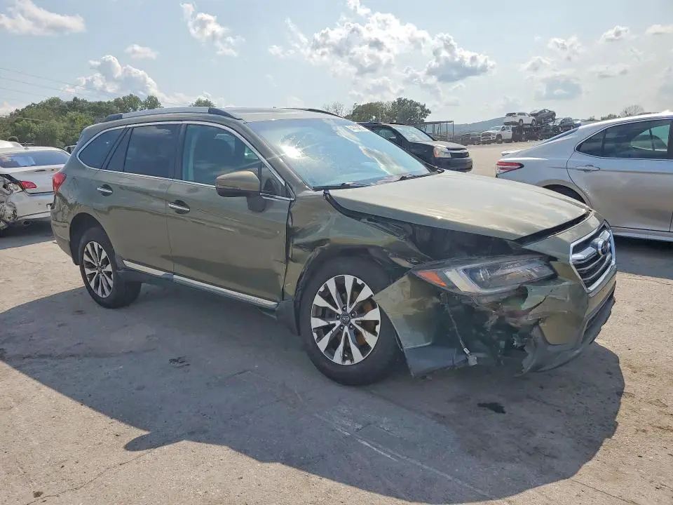 2018 SUBARU OUTBACK TOURING  