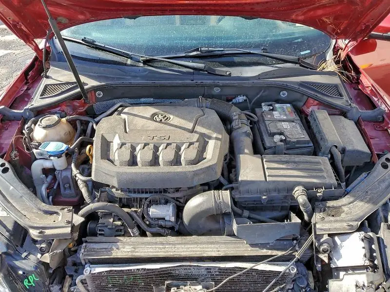 2018 VOLKSWAGEN PASSAT SE  