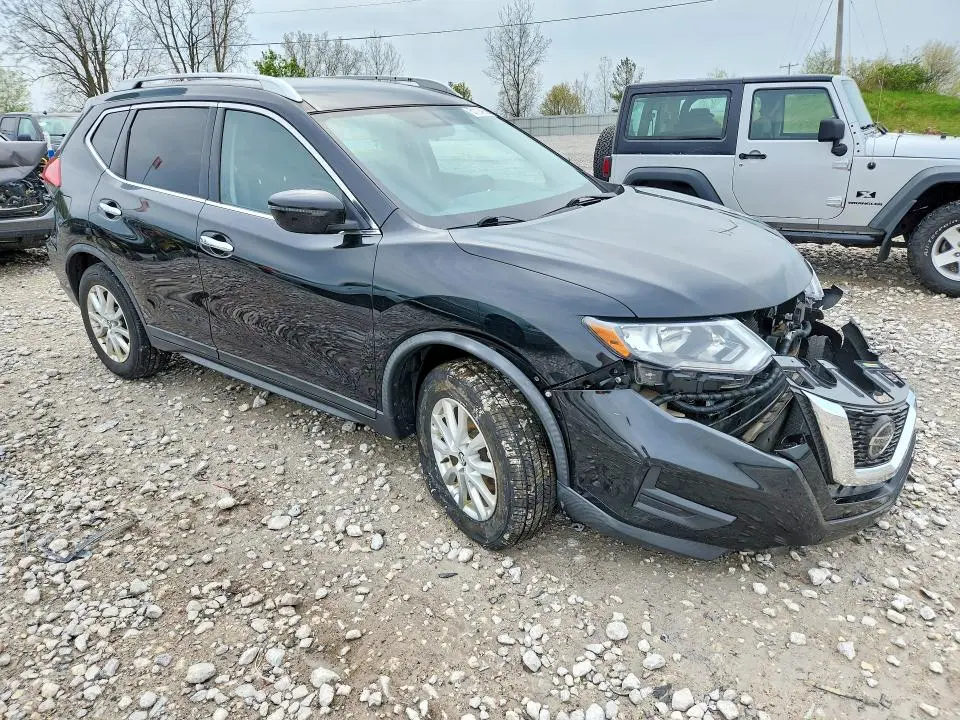 2018 NISSAN ROGUE SV  