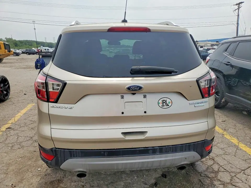 2017 FORD ESCAPE TITANIUM  