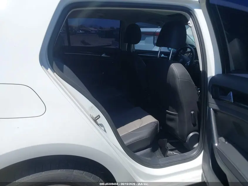2015 VOLKSWAGEN GOLF TSI SEL 4-DOOR