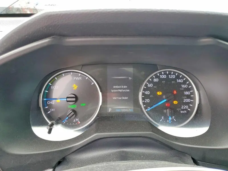 2019 TOYOTA RAV4 LE  