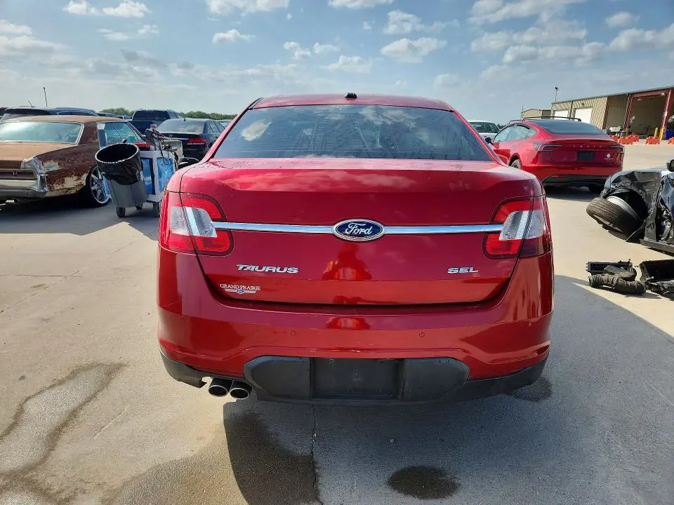 2011 FORD TAURUS SEL  