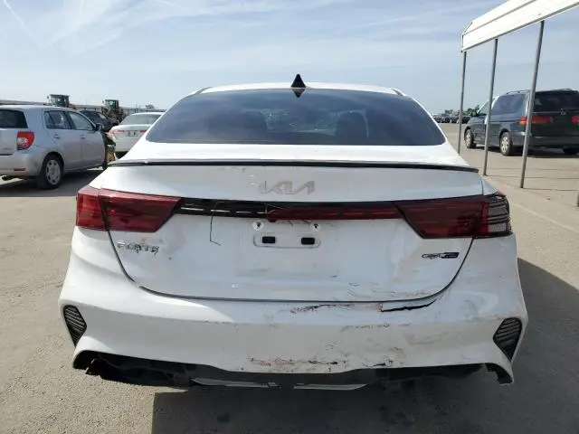 2024 KIA FORTE GT LINE  