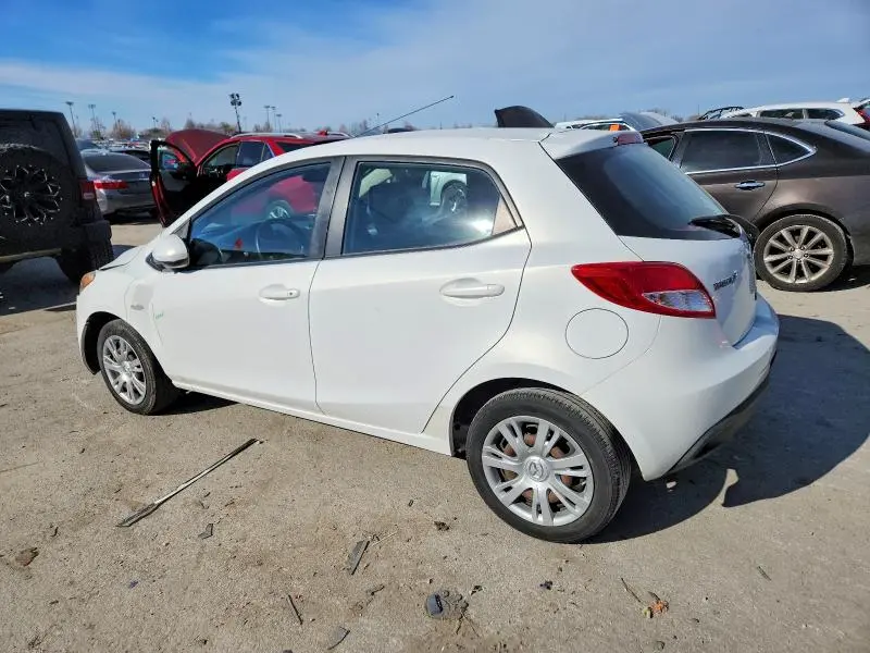 2011 MAZDA MAZDA2   