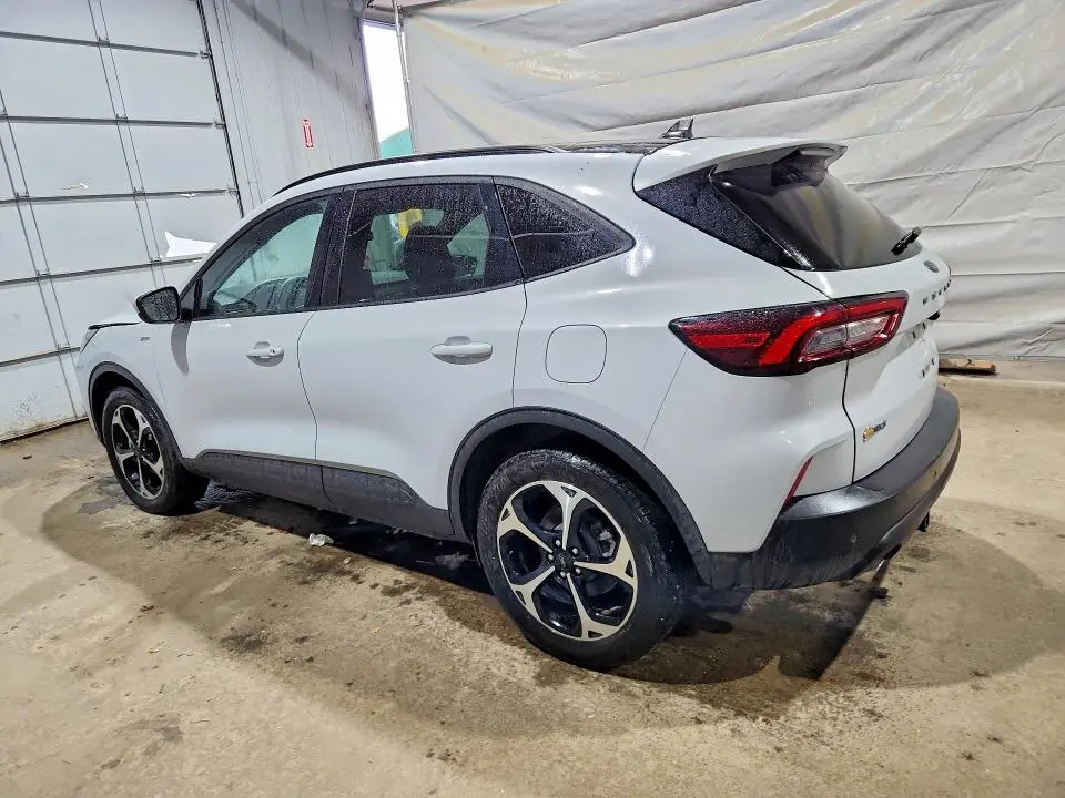 2025 FORD ESCAPE ST LINE SELECT  
