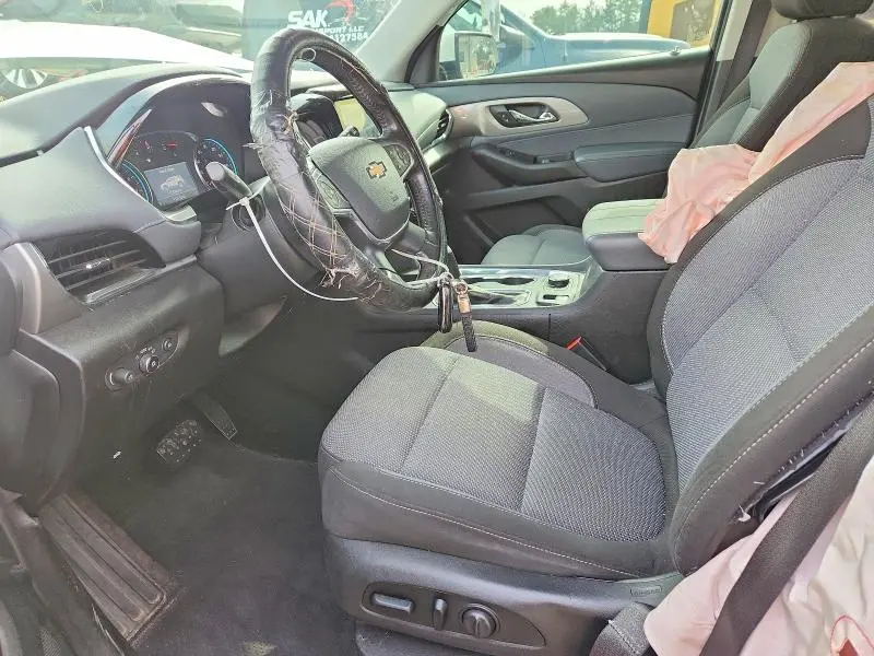 2020 CHEVROLET TRAVERSE LT  