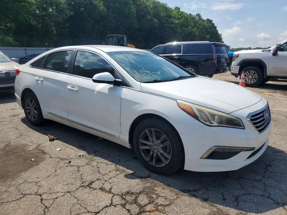 2015 HYUNDAI SONATA SE  