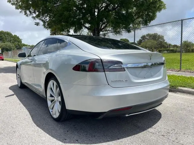 2012 TESLA MODEL S   
