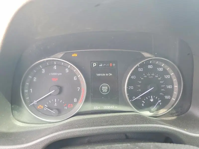 2017 HYUNDAI ELANTRA LIMITED  