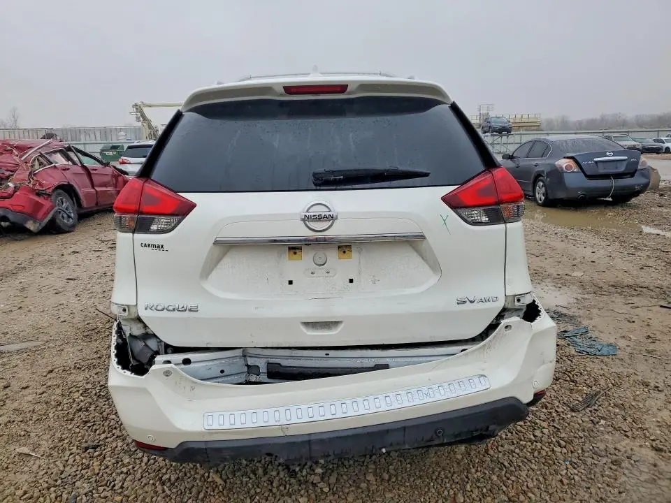 2020 NISSAN ROGUE SV  