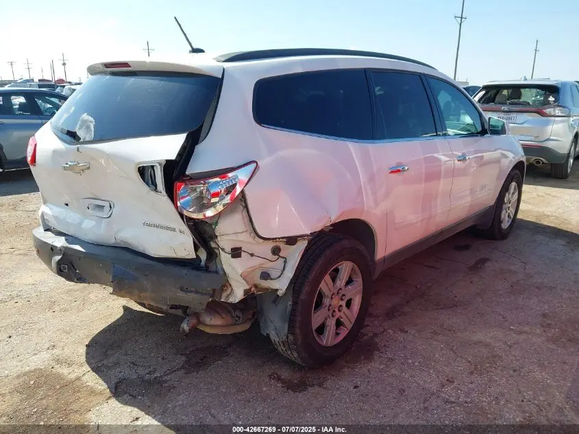 2012 CHEVROLET TRAVERSE 2LT