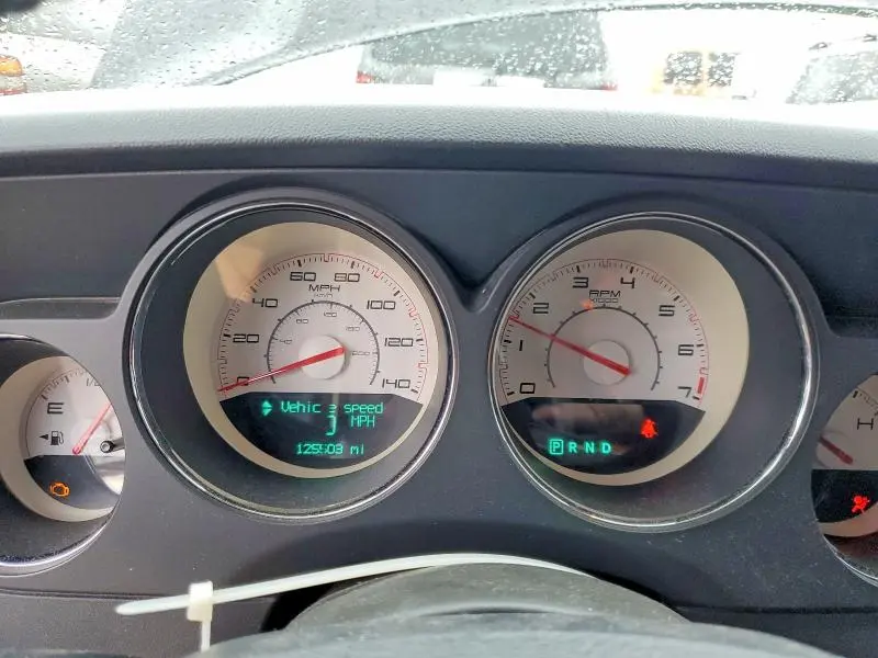 2012 DODGE CHALLENGER SXT  