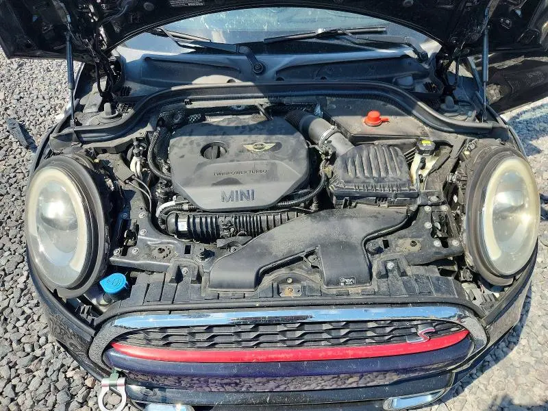 2016 MINI COOPER S  
