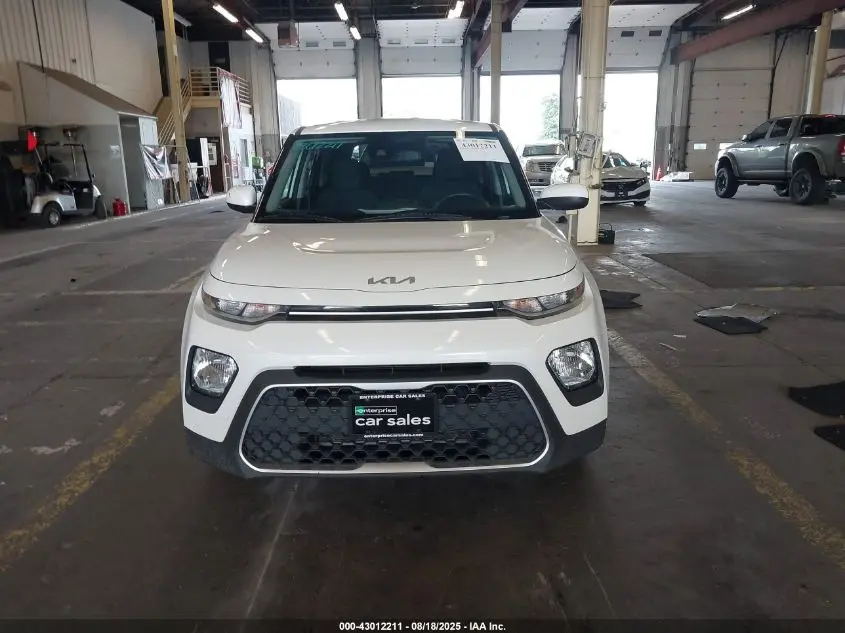2022 KIA SOUL LX