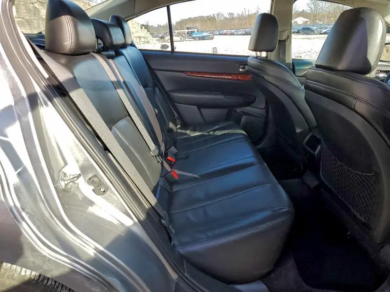 2011 SUBARU LEGACY 2.5I LIMITED  