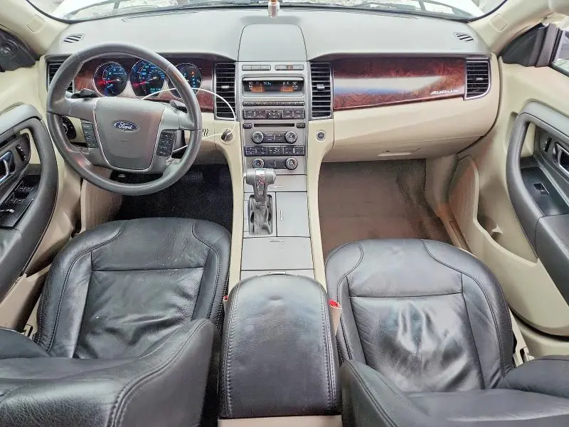 2010 FORD TAURUS SEL  