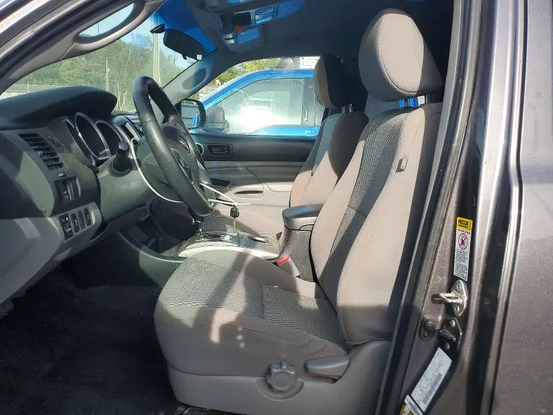 2015 TOYOTA TACOMA BASE  