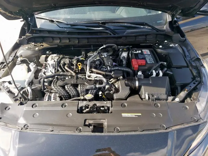 2024 NISSAN ALTIMA SR  