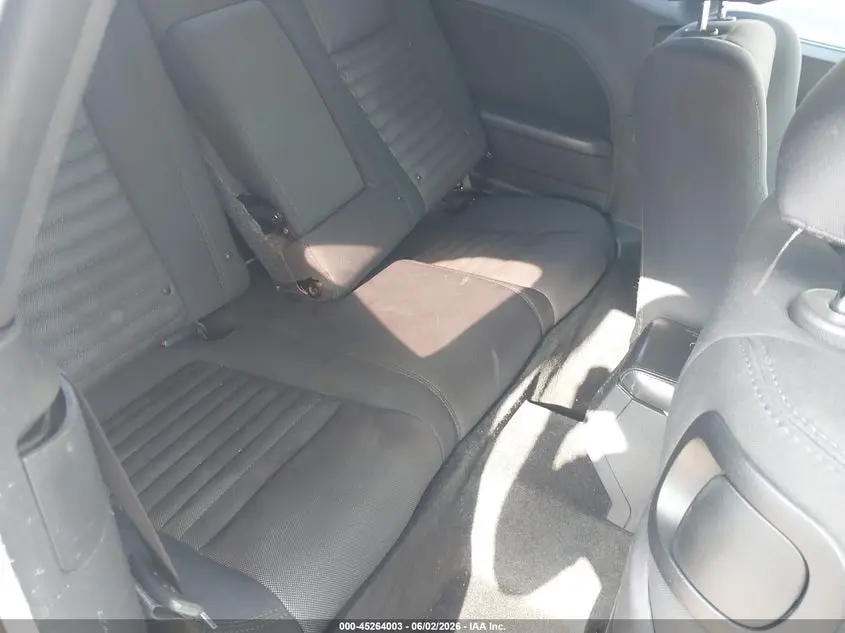 2014 DODGE CHALLENGER SXT