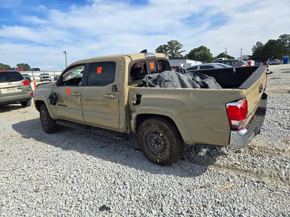 2017 TOYOTA TACOMA SR5 V6  