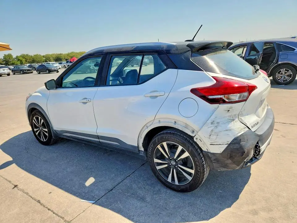 2019 NISSAN KICKS SR  