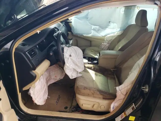 2017 TOYOTA CAMRY LE  