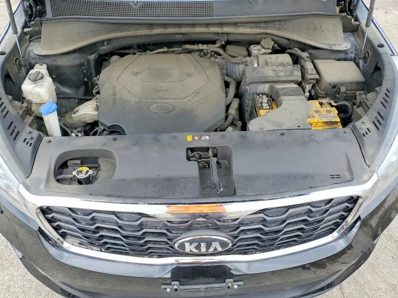 2019 KIA SORENTO LX V6  
