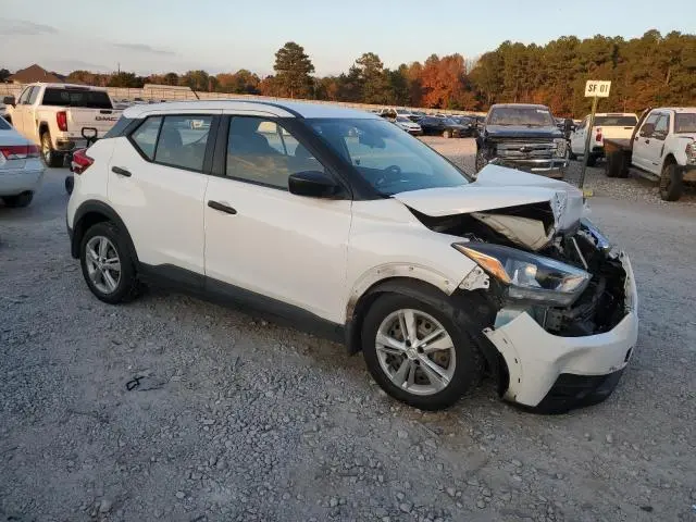2020 NISSAN KICKS S  