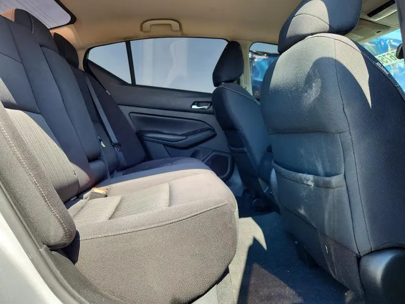 2021 NISSAN ALTIMA SV  