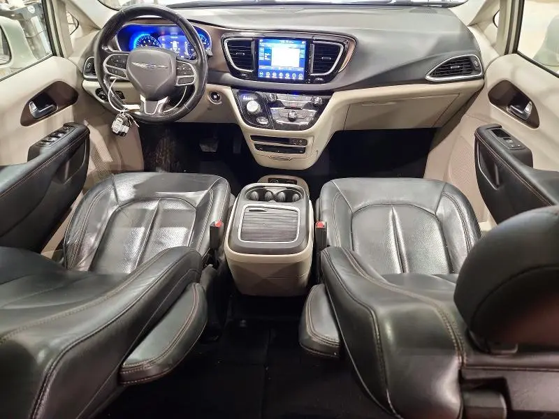 2019 CHRYSLER PACIFICA TOURING L PLUS  