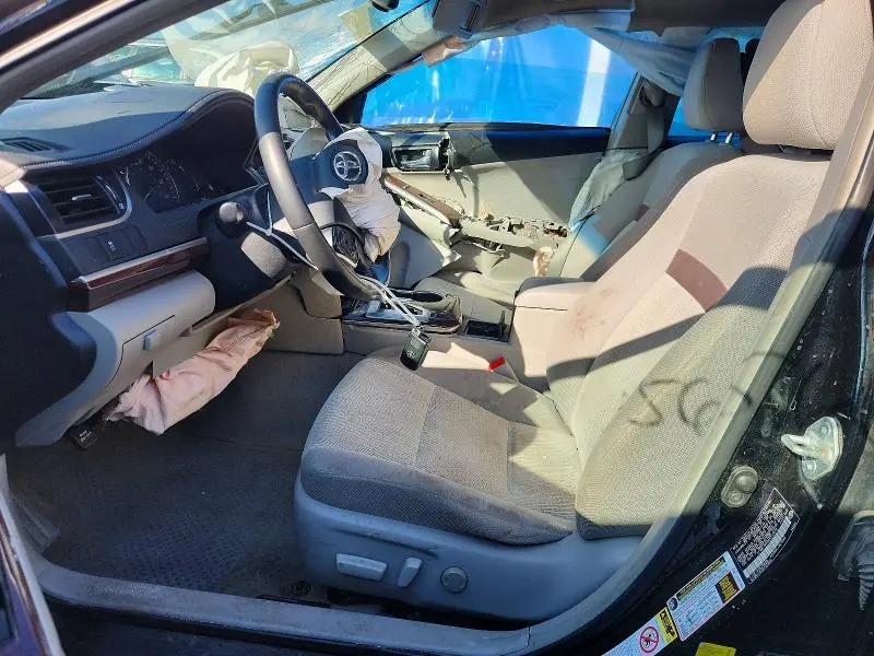 2012 TOYOTA CAMRY XLE  