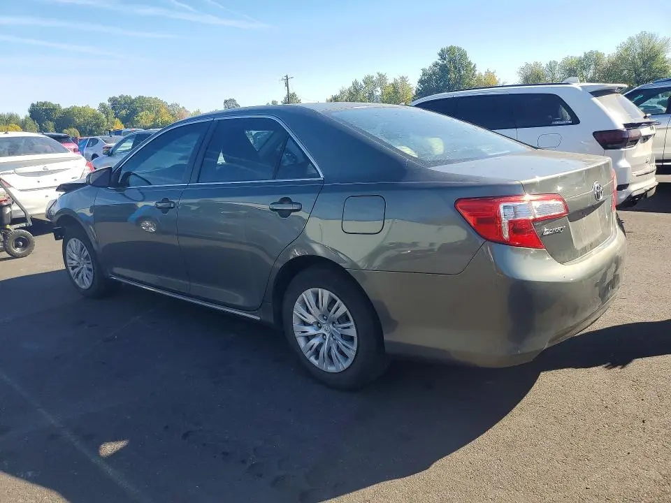 2012 TOYOTA CAMRY LE  