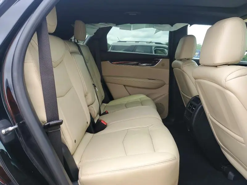 2018 CADILLAC XT5   