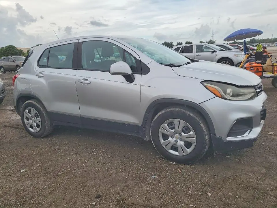 2017 CHEVROLET TRAX LS  