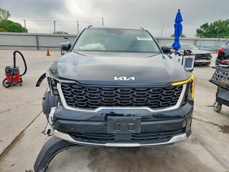 2025 KIA SORENTO   