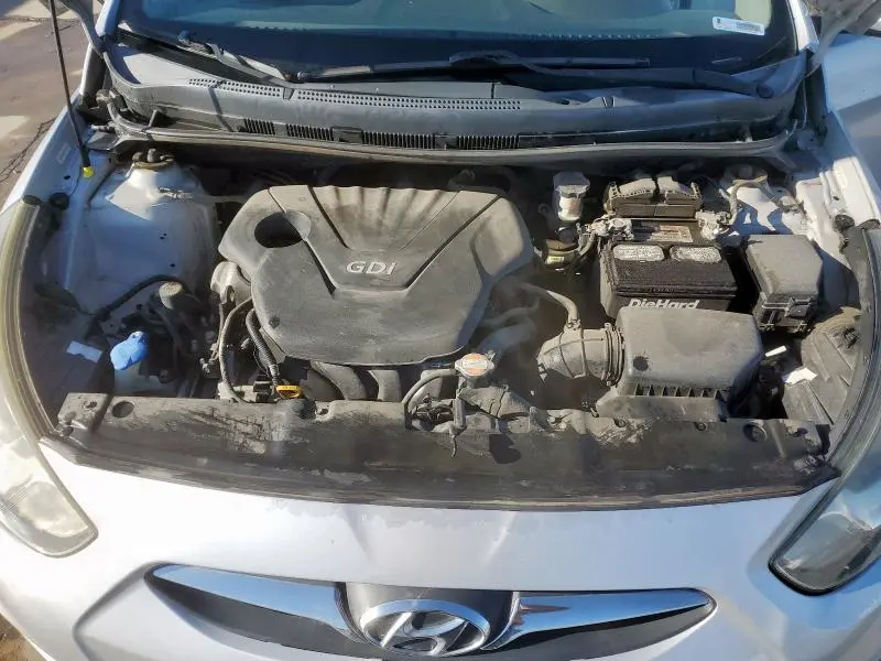 2012 HYUNDAI ACCENT GLS  