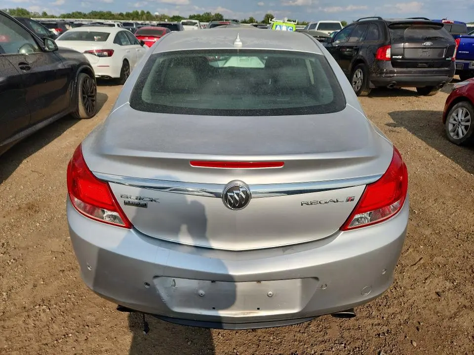 2011 BUICK REGAL CXL  