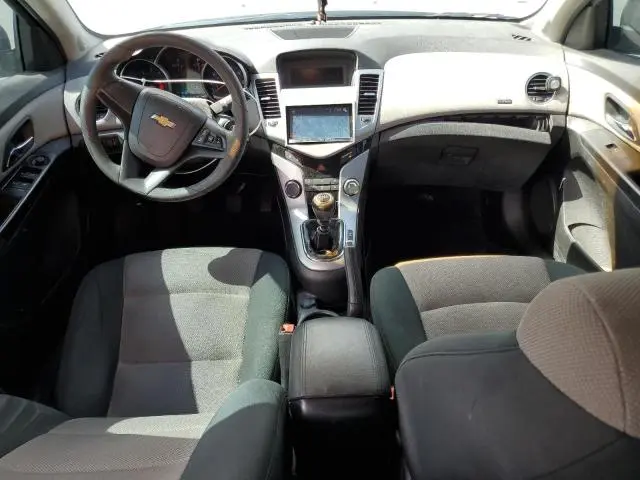 2012 CHEVROLET CRUZE LS