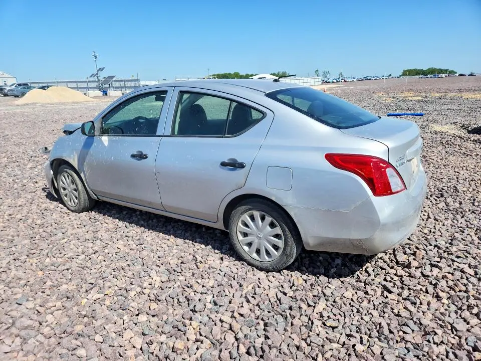 2012 NISSAN VERSA 1.6 S  
