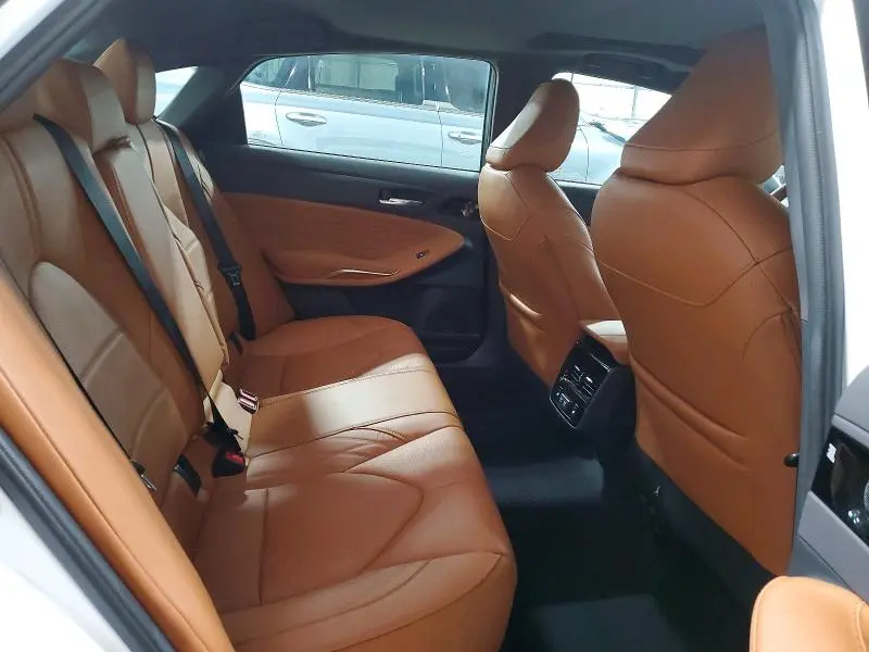 2020 TOYOTA AVALON LIMITED  