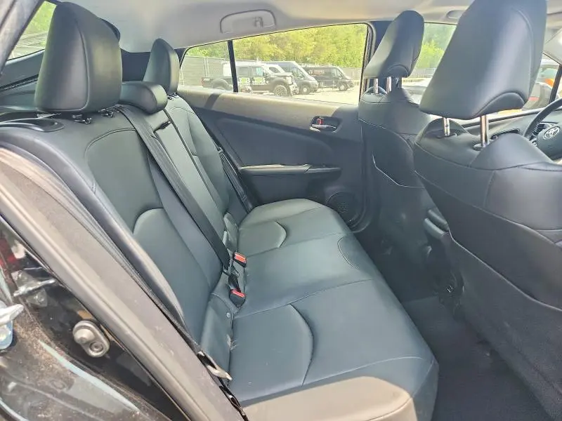 2016 TOYOTA PRIUS FOUR  