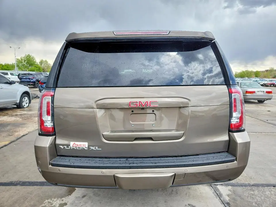 2016 GMC YUKON XL K1500 SLT  