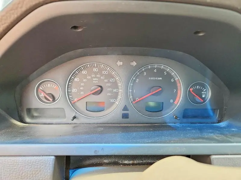 2010 VOLVO XC90 3.2  
