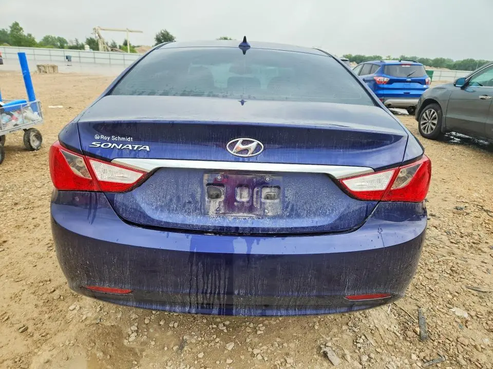 2012 HYUNDAI SONATA GLS  