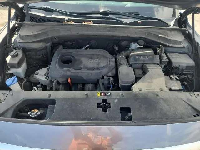 2019 HYUNDAI SANTA FE SE  