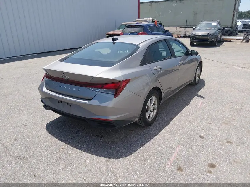 2023 HYUNDAI ELANTRA SE